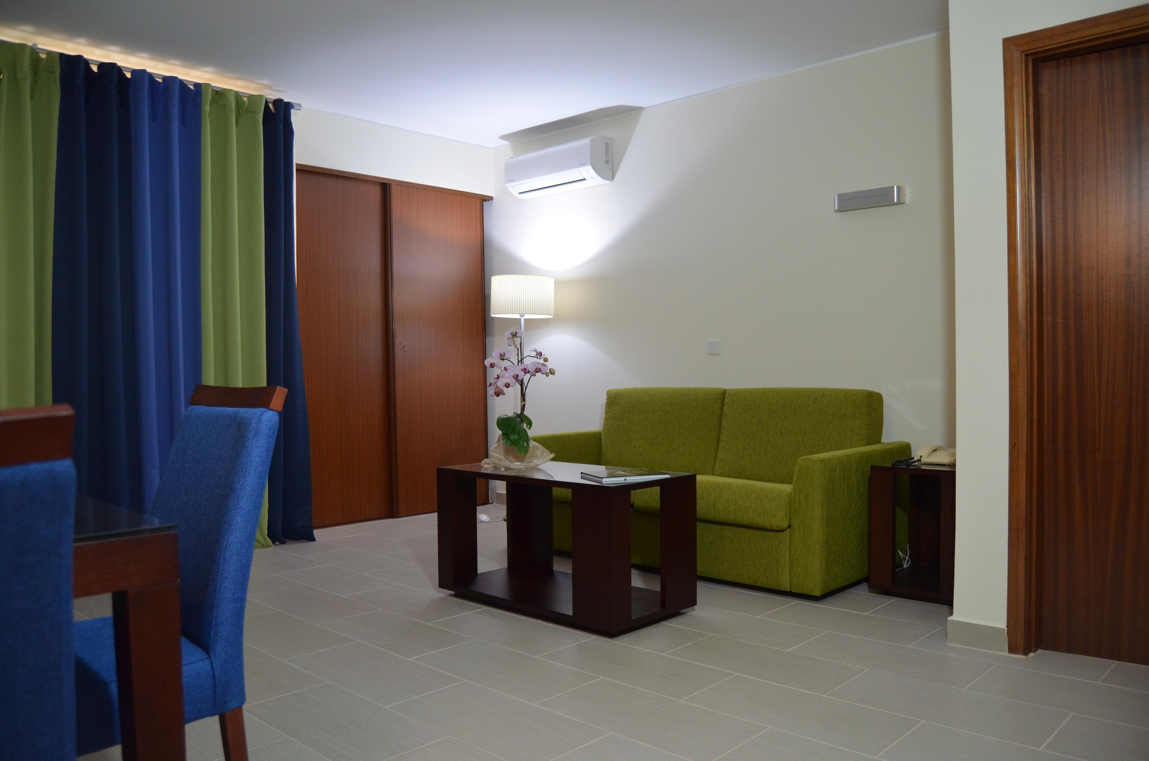 Hotel Cais Da Oliveira Caniço Εξωτερικό φωτογραφία