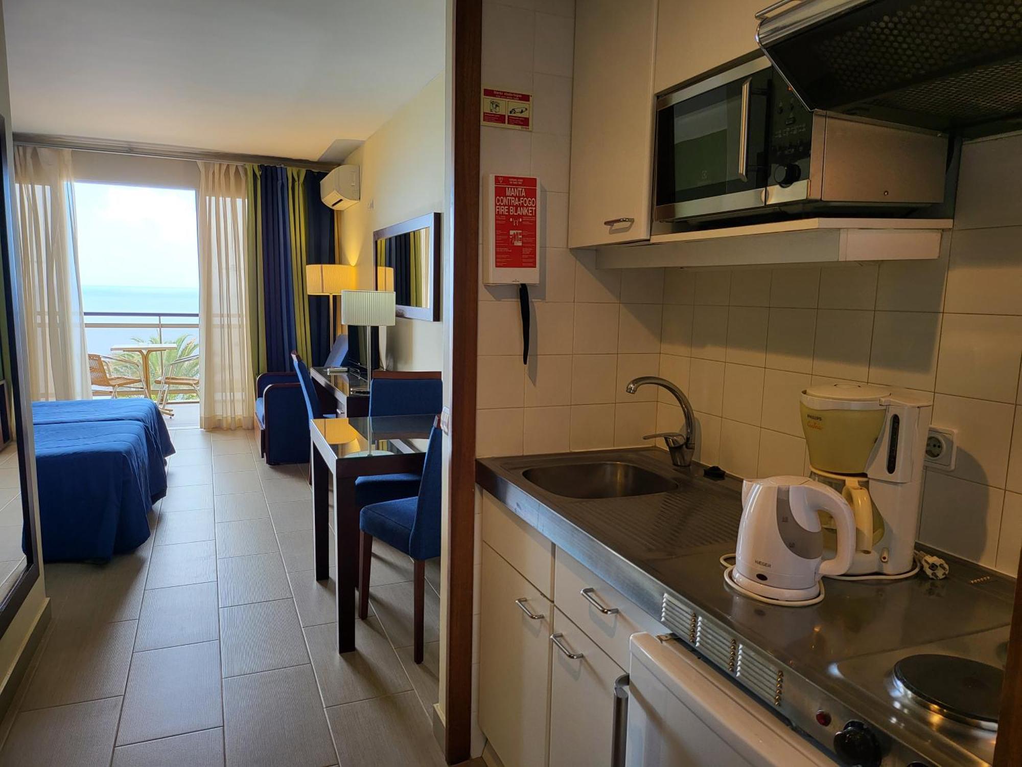 Hotel Cais Da Oliveira Caniço Εξωτερικό φωτογραφία